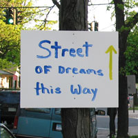 [Street of Dreams this way]